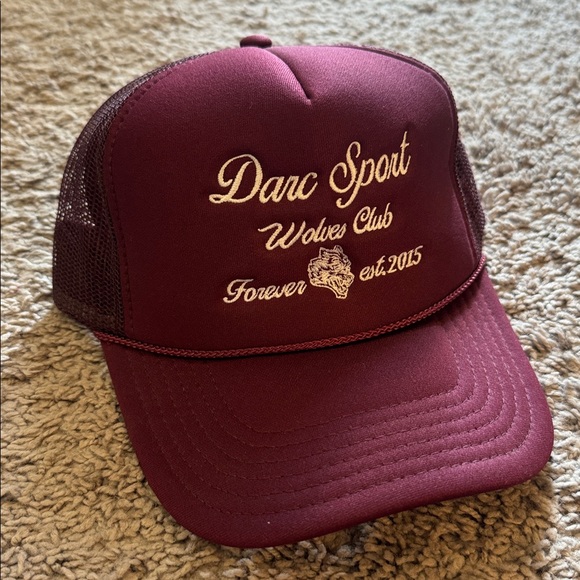Darc Sport Burgundy Wolves Club trucker hat - Picture 1 of 4